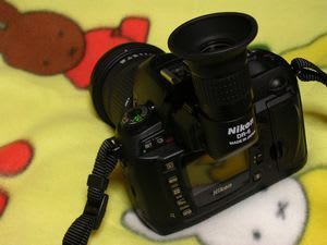 camera04.jpg: D70sにアングルファインダーDR-6を装着