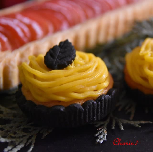 和栗のモンブラン のブログ記事一覧 Chemin お菓子の小径 シュマン おかしのこみち