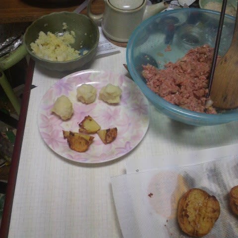 まるでイギリス料理 じゃが芋的スコッチ エッグがウマッ 今日の料理 こだわりがないのがこだわり まるでイギリス料理 じゃが芋的スコッチ エッグがウマッ 今日の料理 こだわりがないのがこだわり