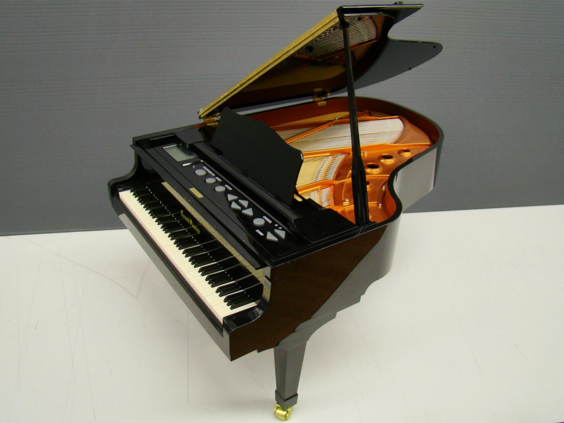 SEGA TOYS ミニチュアグランドピアノ グランドピアニスト - ハードオフみどり店 ブログ