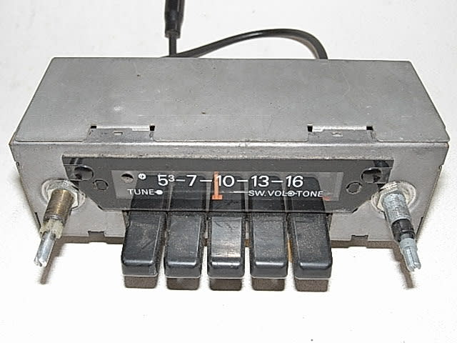 シャレード用カーラジオ クラリオン Rm 1006e テレビ修理 頑固親父の修理日記