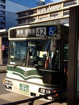 京都市バス新ダイヤスタート――大「快」革の朝―― - 675.4キロ 京都市バス新ダイヤスタート――大「快」革の朝―― - 675.4キロ