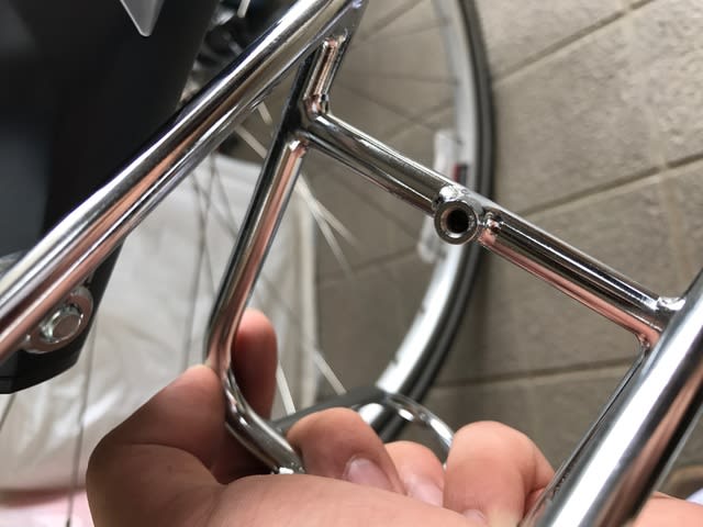 フロントキャリア(CA-EXS)ネジ穴