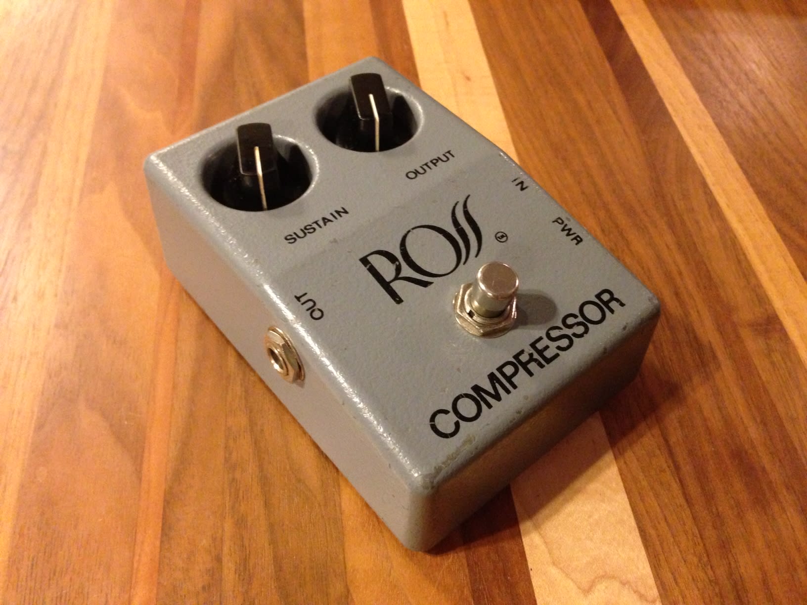 ROSS / COMPRESSEOR - on Bass+