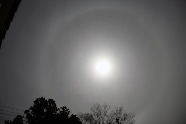 三夜連続 今日も月暈 ハロが見えた 伊藤浩之の春夏秋冬 三夜連続 今日も月暈 ハロが見えた 伊藤浩之の春夏秋冬
