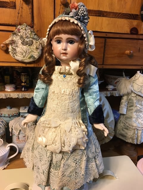 山口貞子 ビスクドール