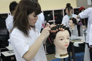 美容師国家試験全員合格達成 けんびビューティライフ