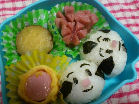 おむすびまん こむすびまんお弁当 まいにちニコニコいただきます おむすびまん こむすびまんお弁当 まいにちニコニコいただきます
