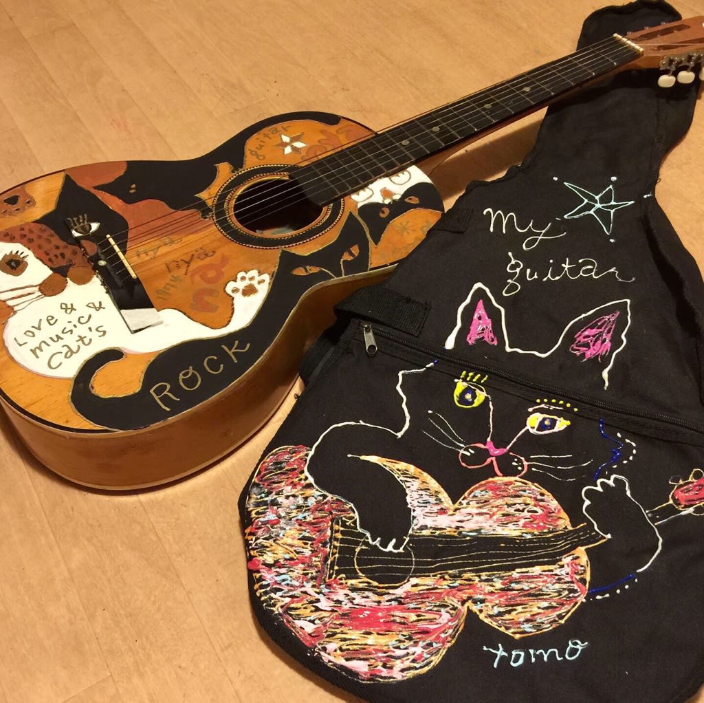 三毛猫ギター専用ケース キムラトモミの絵と版画 制作ノート