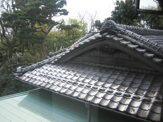 旧朝倉家のむくり屋根