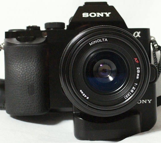 小さくて軽い広角レンズ Minolta AF28mm F2.8 - 迷レンズ探訪