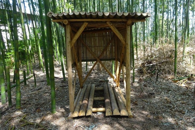 伐採竹 間伐木を利用したdiyの小屋完成 富田林百景 とんだばやし とその周辺の魅力を発信