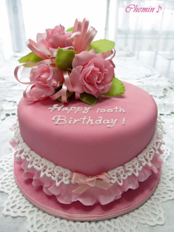 桃寿 百歳のお誕生日 のお祝いに 桃色のシュガーケーキデコレーション Chemin お菓子の小径 シュマン おかしのこみち