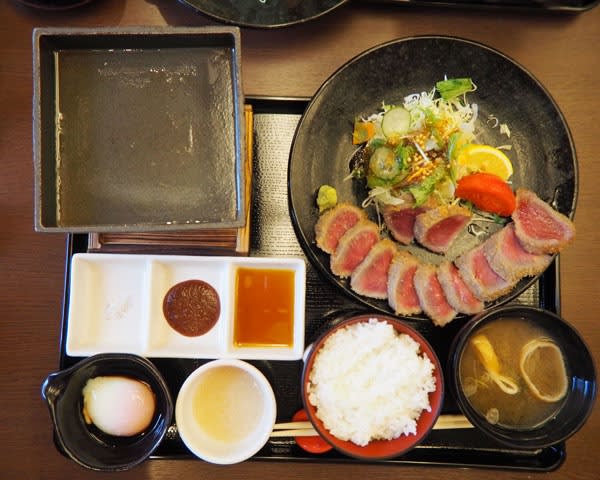 福島信夫山迎賓館 和食くろ沢 牛若丸 福島市 ねこっていいよねぇ