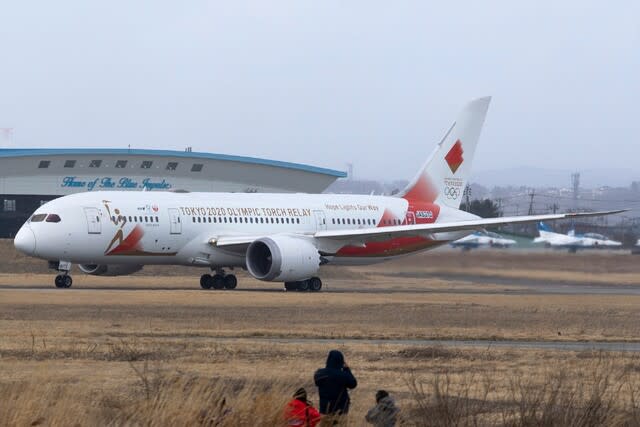 JALとANA、聖火特別輸送機「TOKYO 2020号」グッズのキャンペーン - FROM EDITOR・・・・・