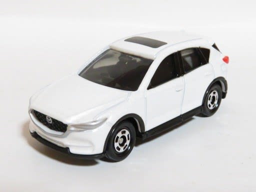 トミカ1月の新車 マツダCX-5 初回カラー - お気楽忍者のブログ 弐の巻