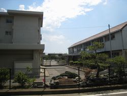 荻野小学校