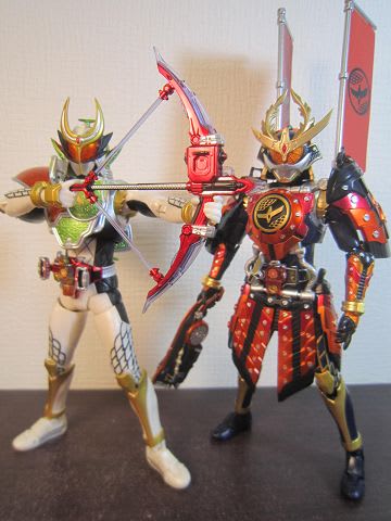 shフィギュアーツ   仮面ライダー鎧武 3セット