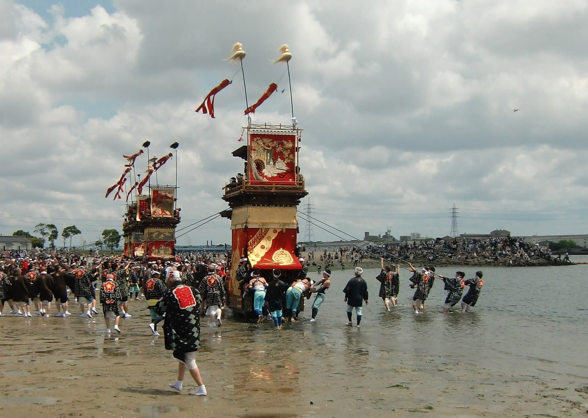 亀崎潮干祭り開催で す 知多半島 半田グルットまるわかり 亀崎潮干祭り開催で す 知多半島 半田グルットまるわかり