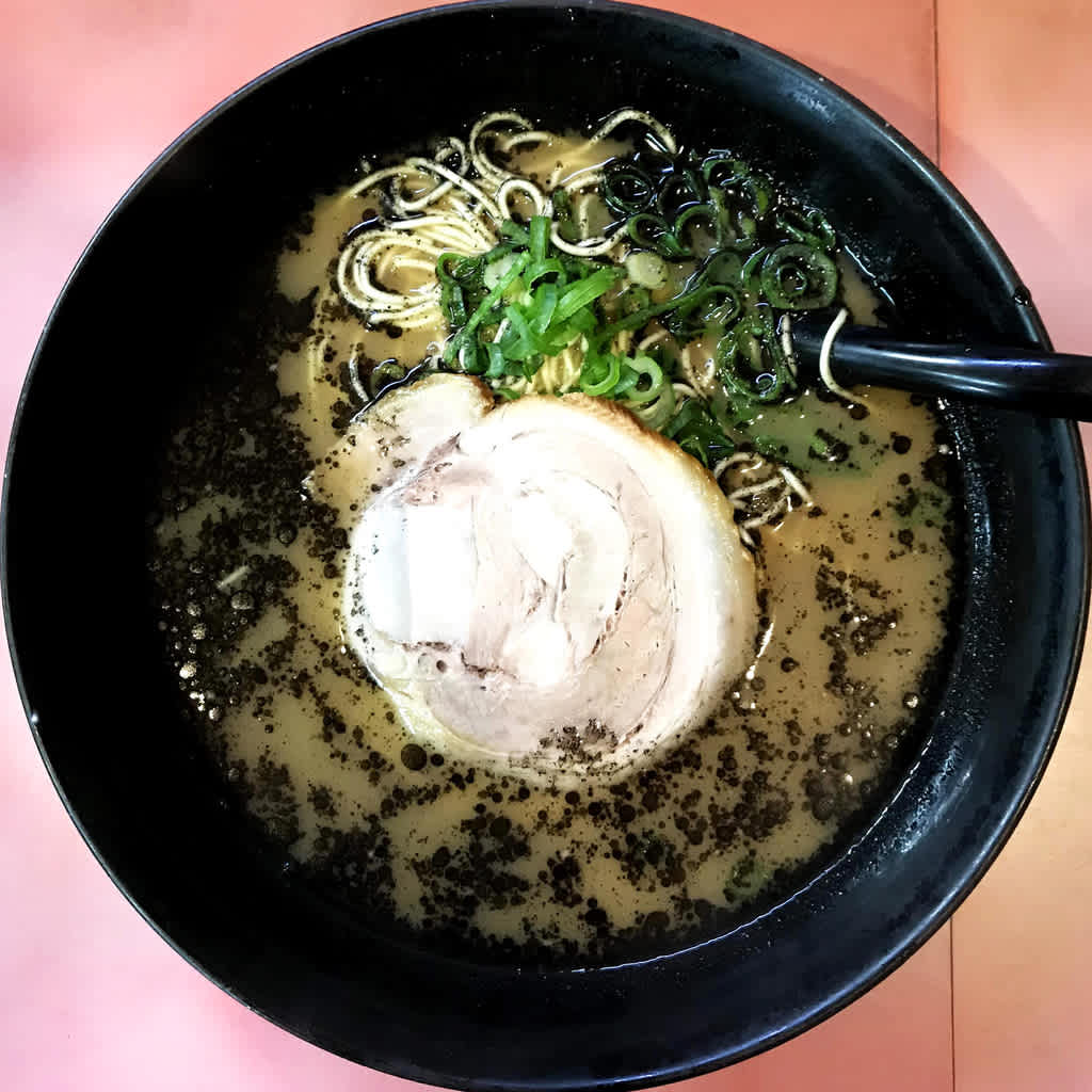 KAZU福山市「黒とんこつラーメン」 The die is cast