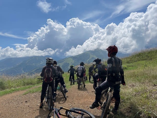 MTBの季節がやって来ました！！街乗りで目立つもヨシ！山乗りで遊ぶの