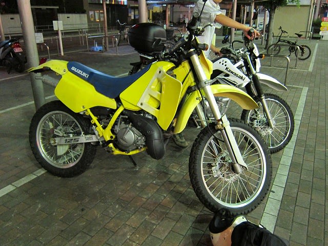 2スト 125cc オフロードバイク Ts125に乗ってみた とりとめもないblog