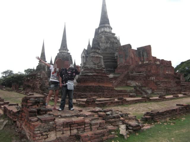 世界遺産アユタヤ 前編 残された遺跡にビルマ軍の残した爪跡を見た ギニー探検シリーズ 刮目せよ 世界遺産アユタヤ 前編 残された遺跡にビルマ軍の残した爪跡を見た ギニー探検シリーズ 刮目せよ