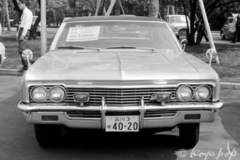 Chevrolet Caprice/Impala 1966 66年型のフルサイズ シボレー - ☆ BEAUTIFUL CARS OF THE  '60s +1 ☆