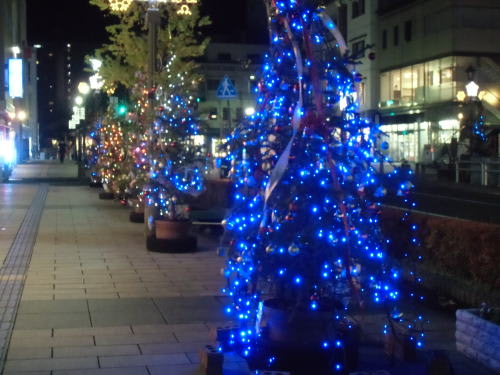 伊勢町のクリスマスツリー