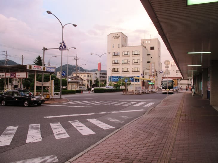 三次駅 芸備線 観光列車から 日々利用の乗り物まで