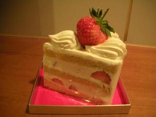 新潟市中央区上近江 フランス菓子ｌｕｔｅｃｉａ ルーテシア のプレミアムショートケーキ はちみつごはん