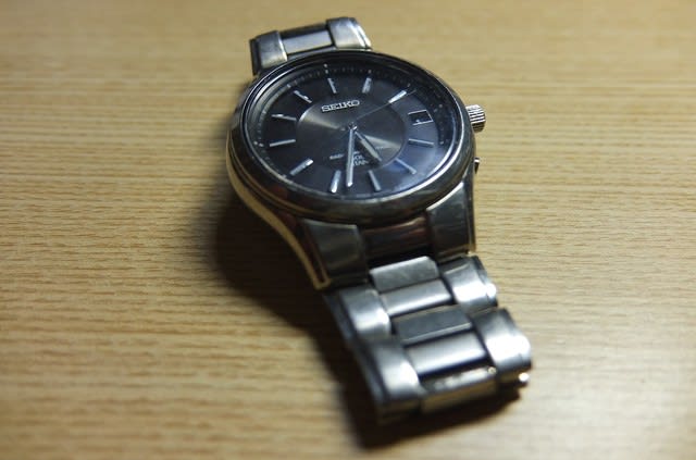 チタン製SEIKOソーラー腕時計・・・一応動く中古品。 - ブロ・グー