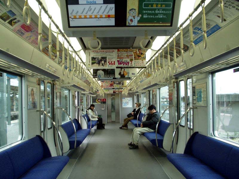 JR西日本 321系電車～アーバンネットワークの新鋭通勤型車両 - MAKIKYU 