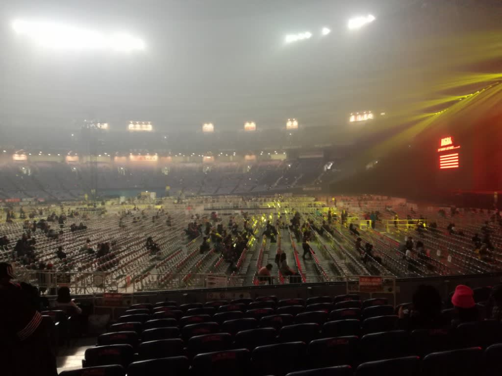 Bigbang Japan Dome Tour 17 Last Dance 京セラドーム 1ゲート スタンド1塁下段2通路 1列 500番台席 ゆみおばちゃん奮闘記 Bigbang Japan Dome Tour 17 Last Dance 京セラドーム 1ゲート スタンド1塁下段2通路 1列 500番台席 ゆみおばちゃん奮闘記