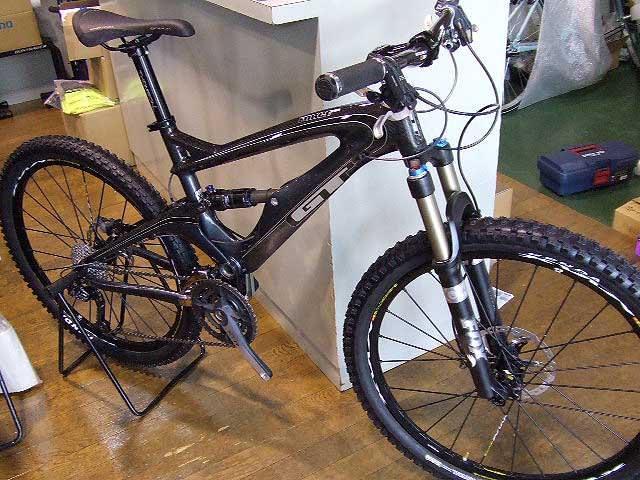 市場 2022 MTB ダークグリーン FORCE GT 29インチ CARBON PRO マウンテンバイク 市場 2022 MTB ダークグリーン FORCE GT 29インチ CARBON PRO マウンテンバイク