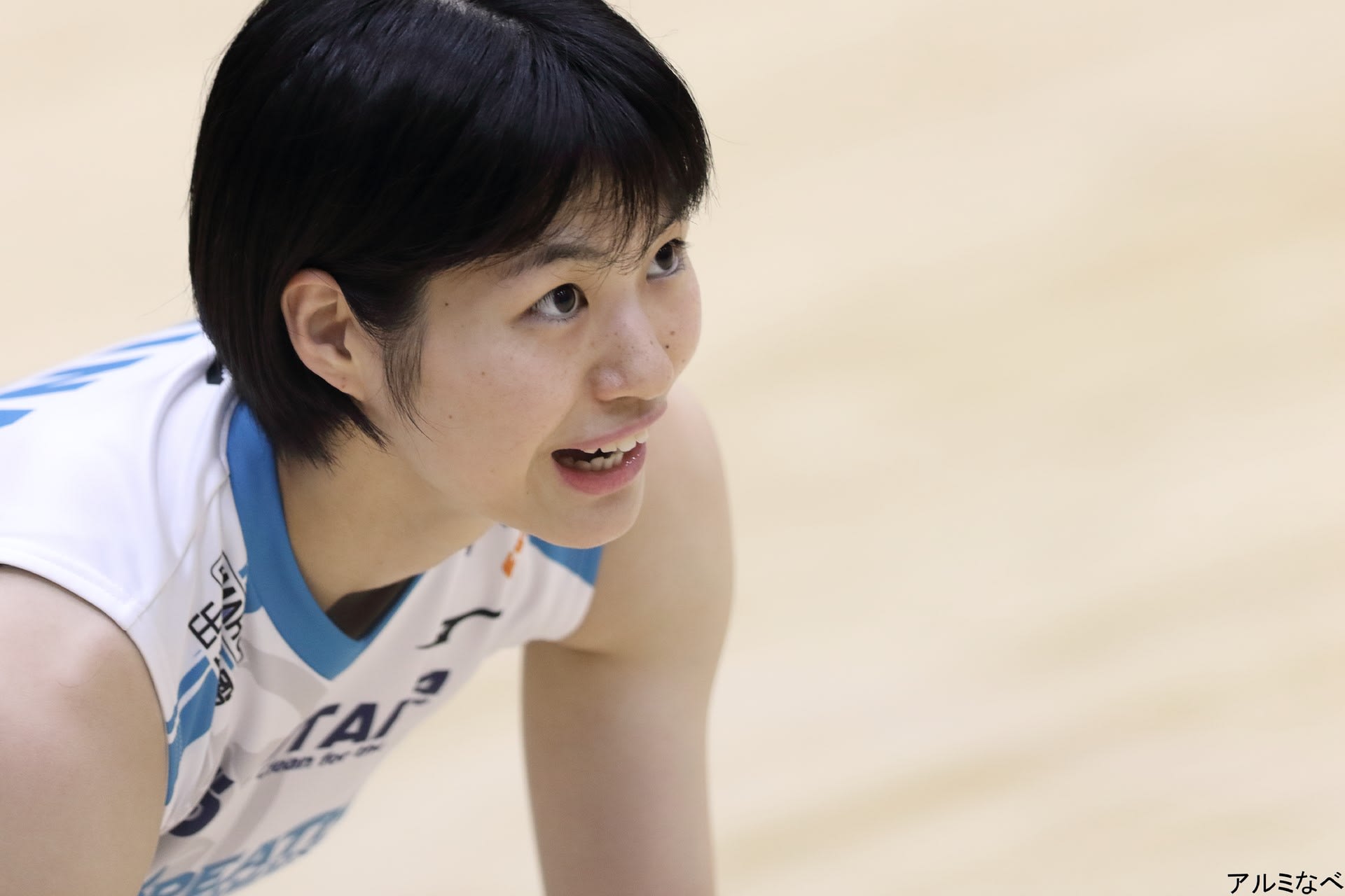 熊本 比奈選手 胸いっぱいの アルミ鍋を