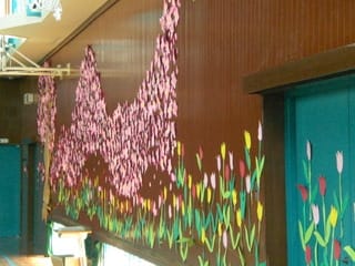 卒業式 入学式の式場壁面飾り １ ４年 トピックス 箕面市立西