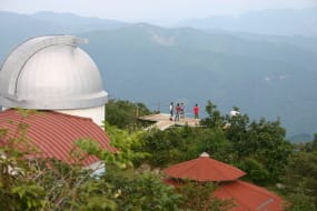 頂上直下の“星空の館”