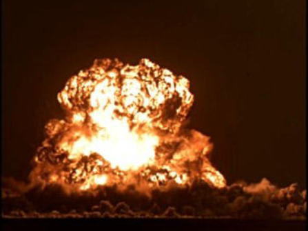 支那の原爆実験