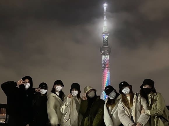 Niziu 虹カラーの東京スカイツリーで記念ショット 韓流 ダイアリー ブログ Niziu 虹カラーの東京スカイツリーで記念ショット 韓流 ダイアリー ブログ