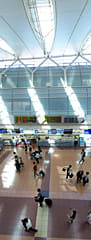 羽田空港第2ターミナル、ターミナルロビー3Fからの眺め
