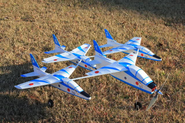 ブルー・インパルス 2枚 ブルー演目】13・オポジットコンティニュアスロール | HARUKAZE