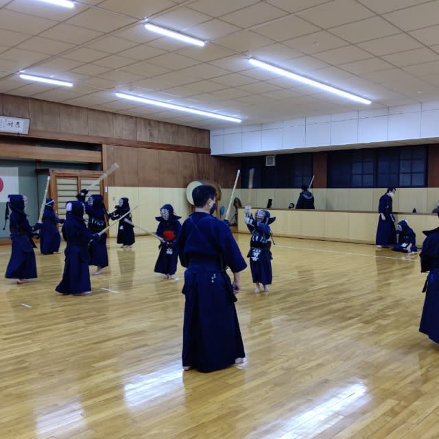 ほんの少しのずれを訂正してくれるありがたさ - 稲沢武道館 剣道ブログ 「克己忍耐」