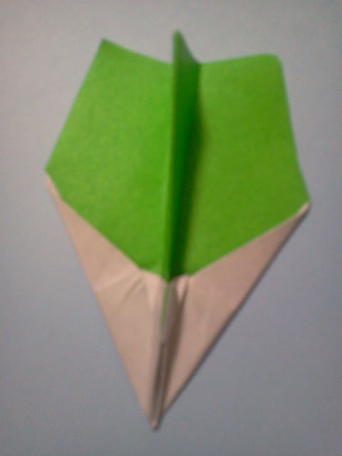 よく飛ぶ紙飛行機ｂ 作って遊ぼう 社会に開かれた学校の応援