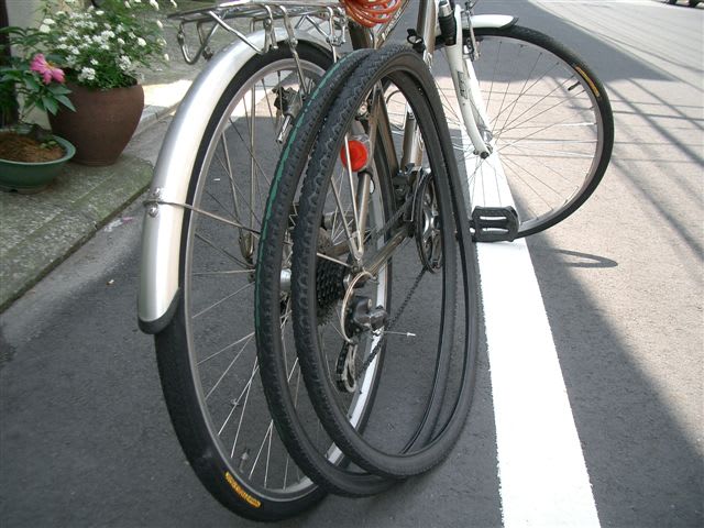 自転車 後ろ タイヤ の 交換