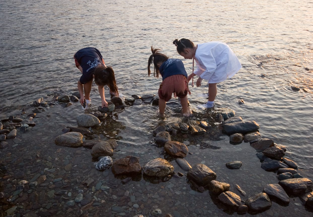 少女達の水遊び 四国写真遍路