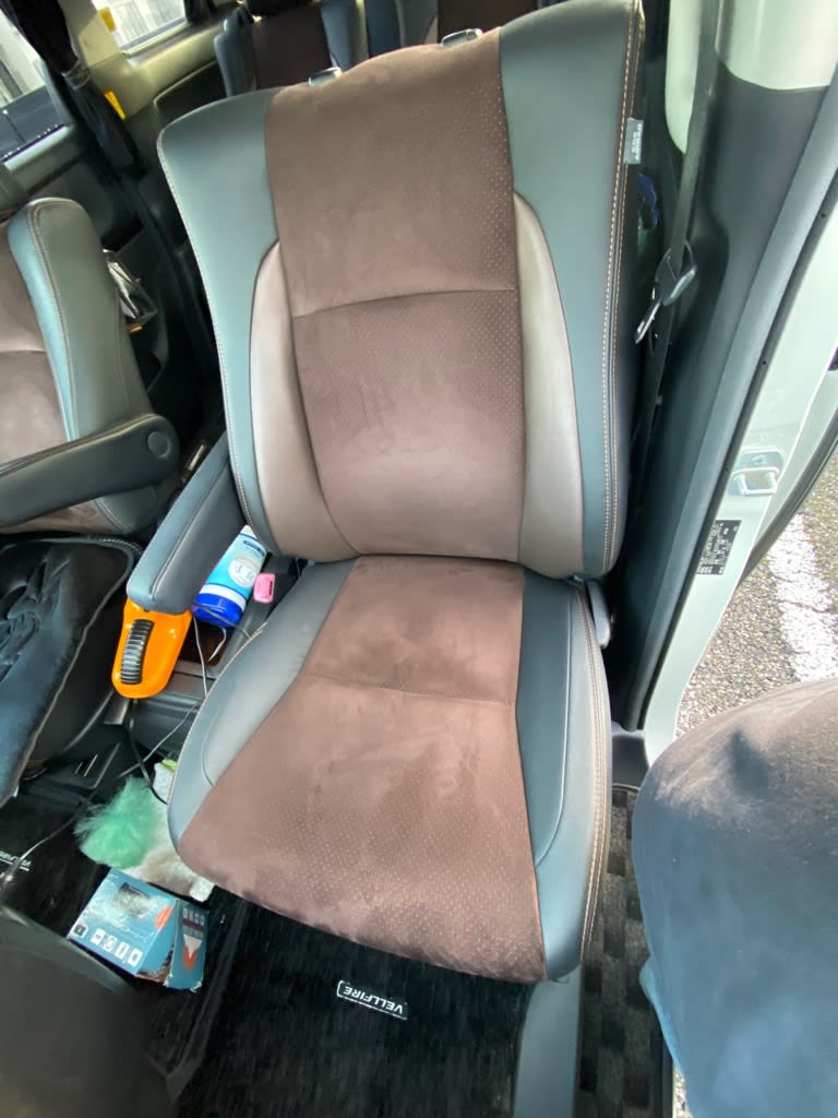 系アルファードの車内清掃しました ヴェル24のブログ 系アルファードの車内清掃しました ヴェル24のブログ