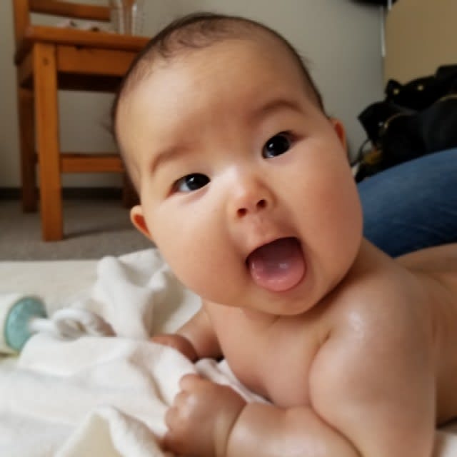 3ヶ月の赤ちゃんのベビーマッサージ教室 Sourireスリールの子育てブログ