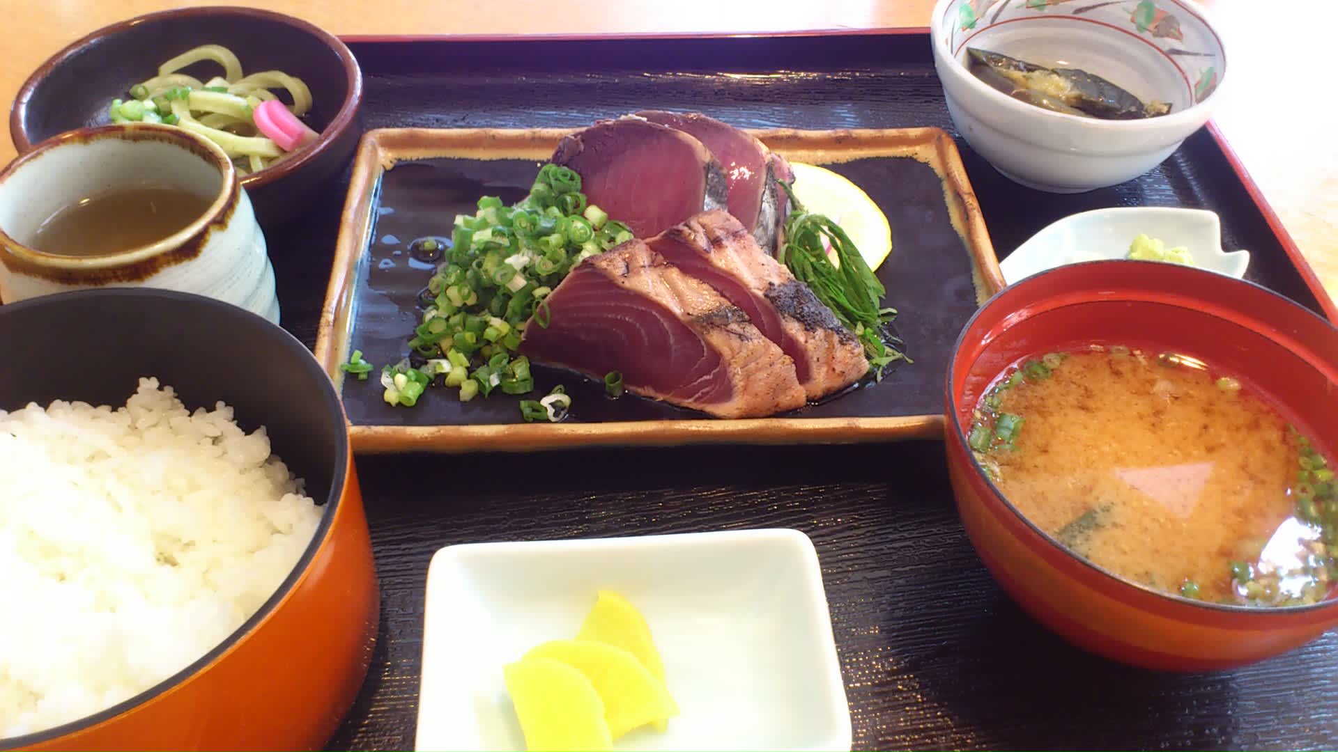 鰹のたたき定食 Coroの生活 鰹のたたき定食 Coroの生活