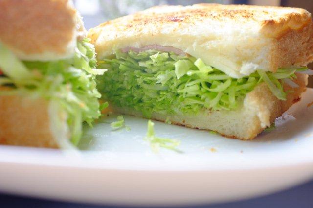 沼さんサンド ショット